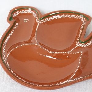DOVE-SHAPED TERRACOTTA CLAY 4-SECTION APPETIZER PLATTER DISH  - MADE IN PORTUGAL